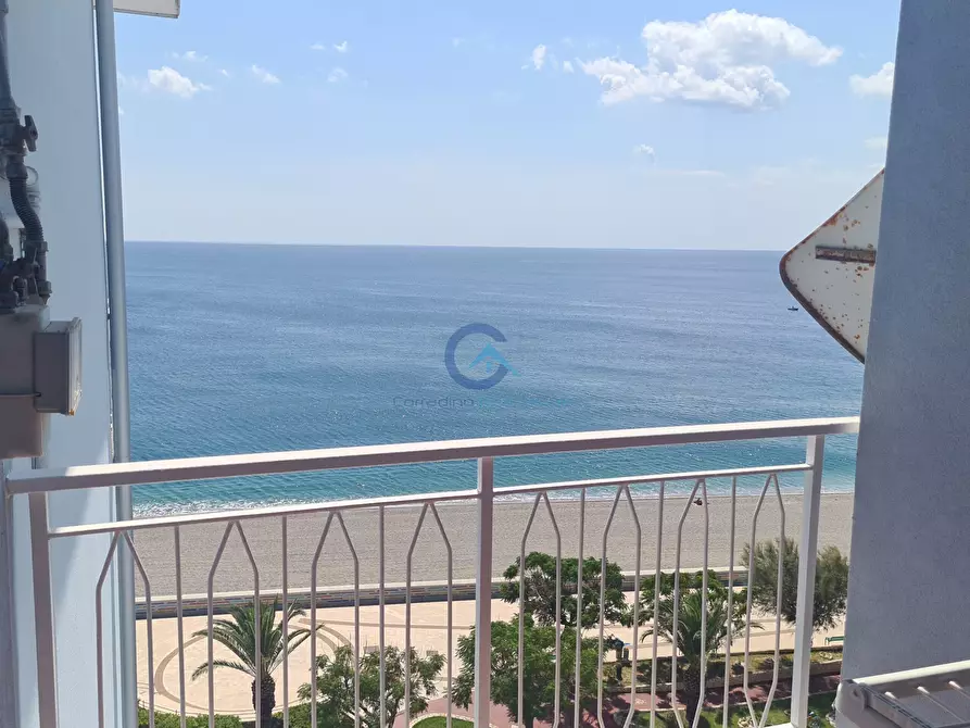 Immagine 8 di Quadrilocale in affitto  a Catanzaro