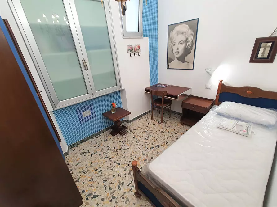 Immagine 3 di Stanza singola in affitto  a Catanzaro