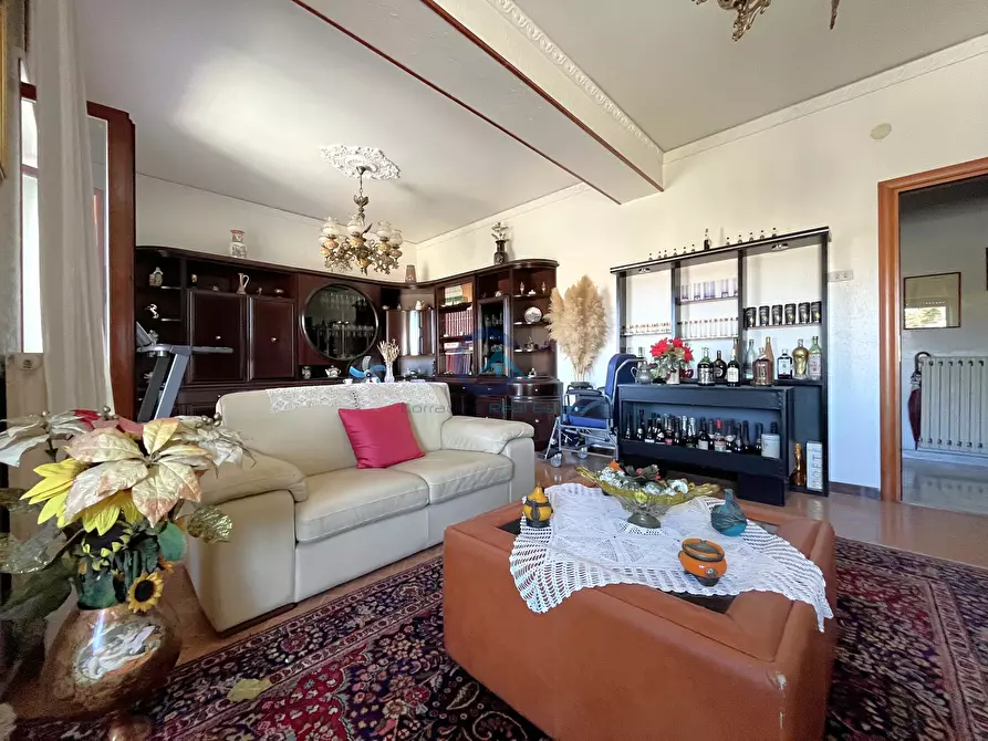 Immagine 2 di Quadrilocale in vendita  in Via Molise 7 a Catanzaro