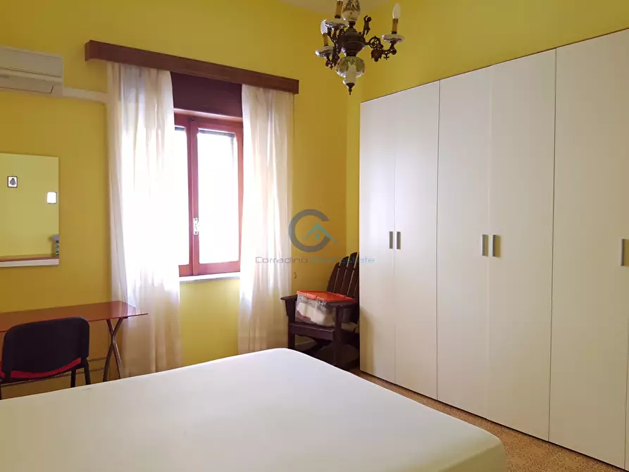 Immagine 5 di Trilocale in affitto  a Catanzaro