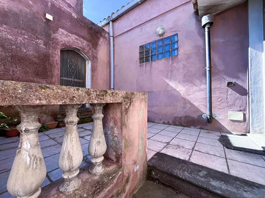 Immagine 13 di Casa indipendente in vendita  a Catanzaro