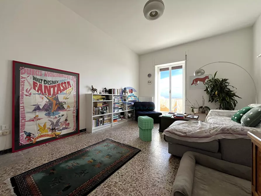 Immagine 9 di Quadrilocale in vendita  in Vico Iv Raffaelli Giuseppe 16 a Catanzaro