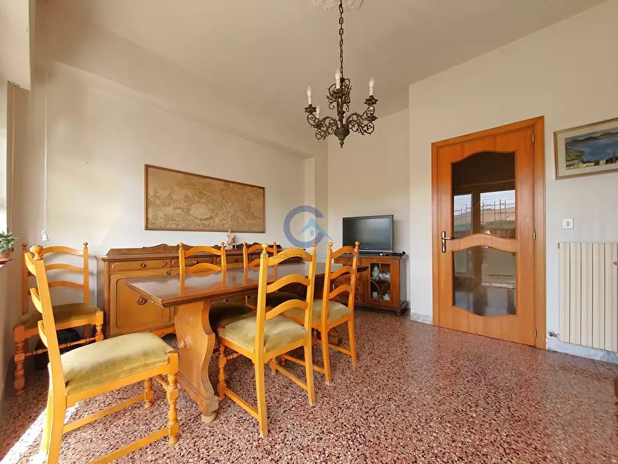 Immagine 4 di Trilocale in vendita  in Via Gianvincenzo Gravina 7 a Catanzaro