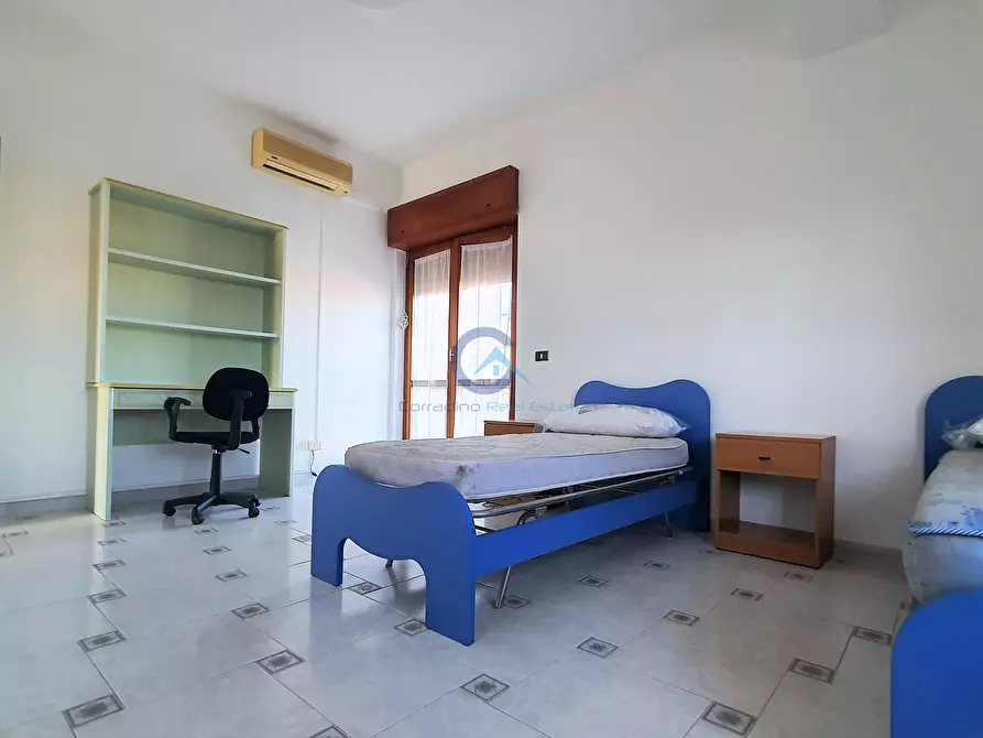 Immagine 9 di Trilocale in affitto  a Catanzaro