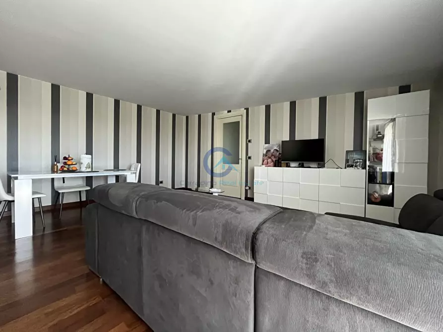 Immagine 7 di Attico in vendita  in Via delle Rose 481 a Squillace