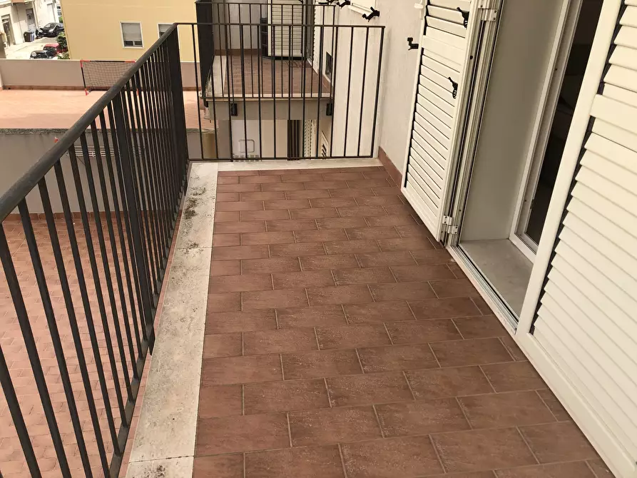 Immagine 15 di Trilocale in vendita  in Via Vizzini a Siracusa