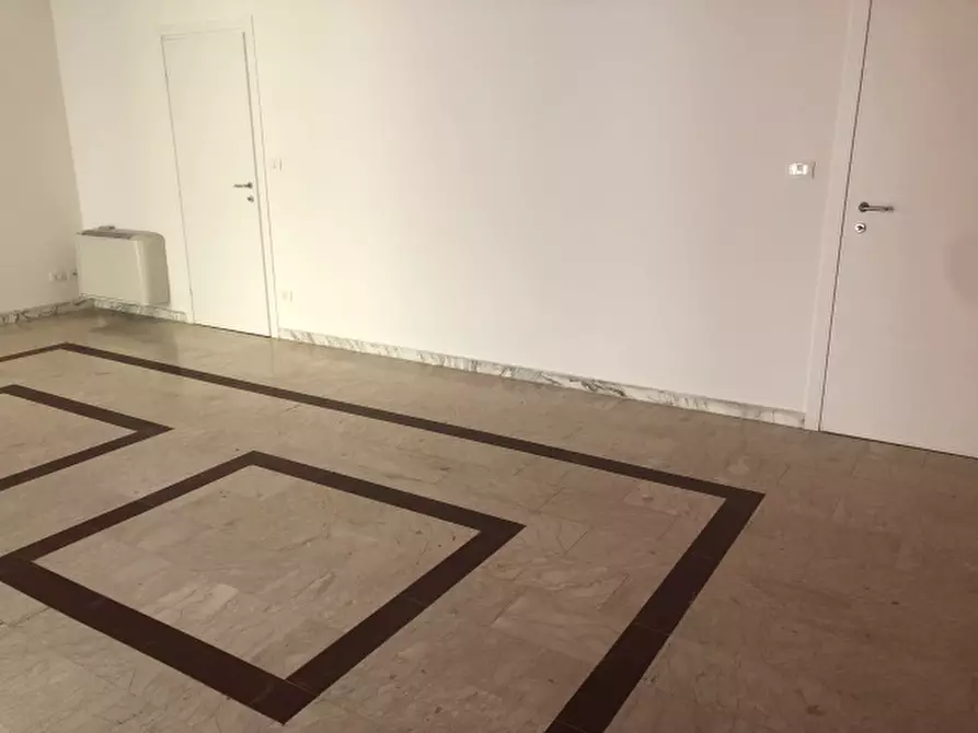 Immagine 6 di Appartamento in affitto  in VIA OGLIO a Siracusa