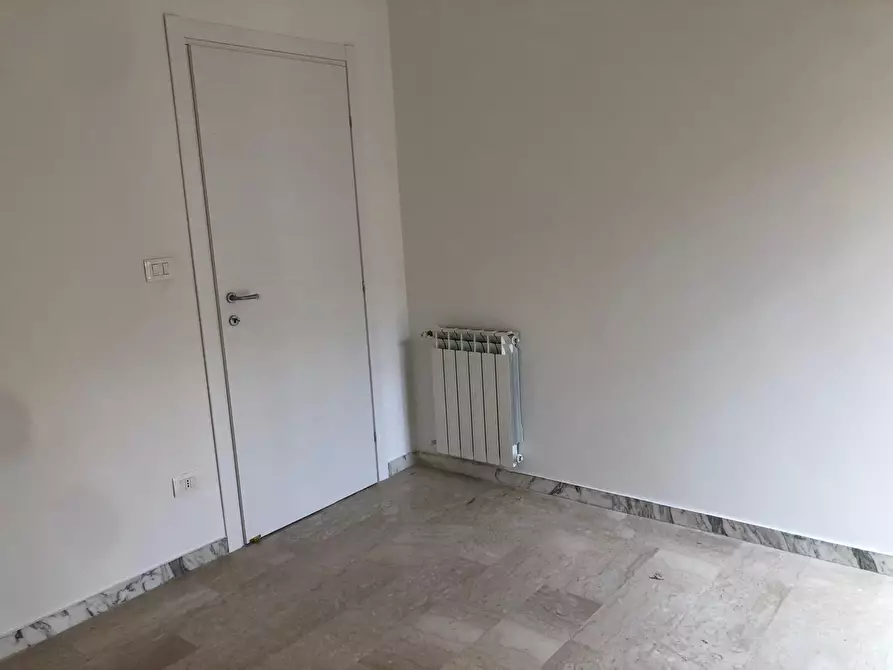 Immagine 15 di Appartamento in affitto  in VIA OGLIO a Siracusa