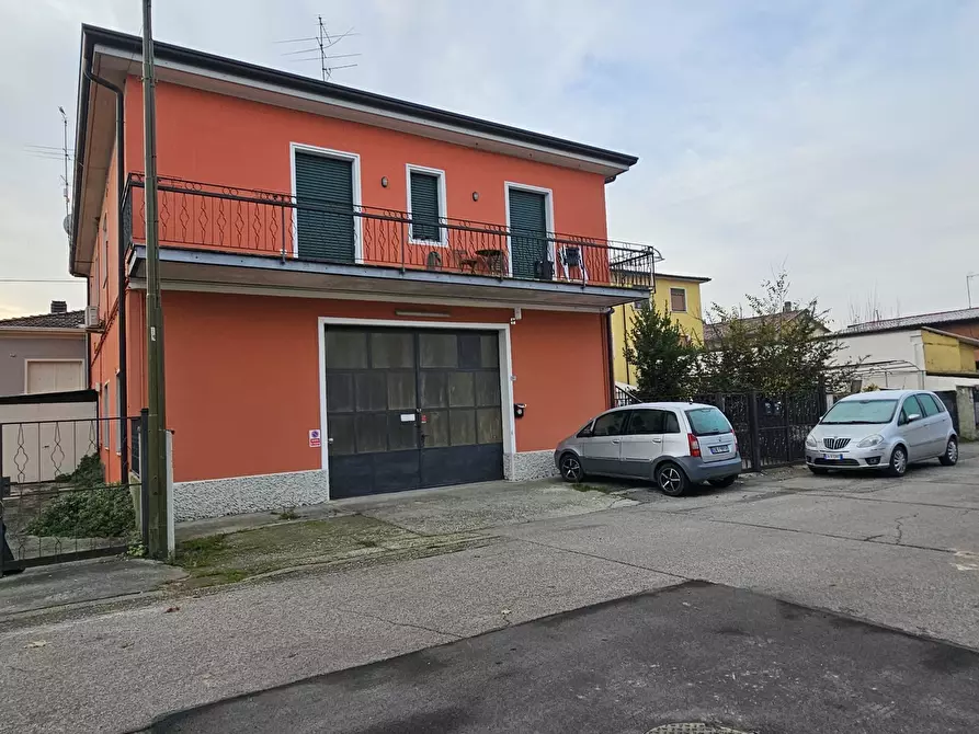 Immagine 1 di Magazzino in vendita  in Via Giovanni Pascoli a Borgosatollo