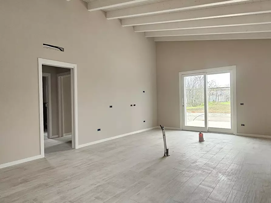 Immagine 26 di Casa trifamiliare in vendita  a Montirone