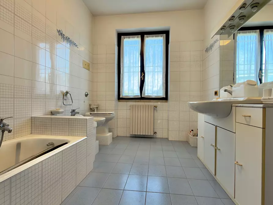 Immagine 17 di Villetta a schiera in vendita  a San Zeno Naviglio