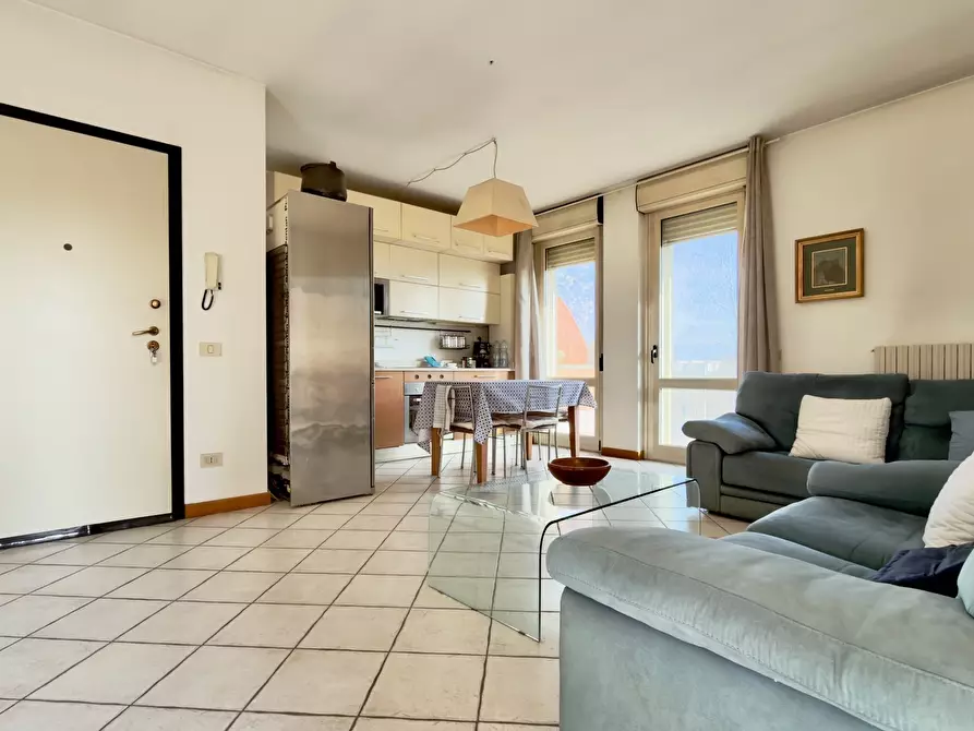 Immagine 1 di Trilocale in vendita  in Via della Cascina Pontevica a Brescia