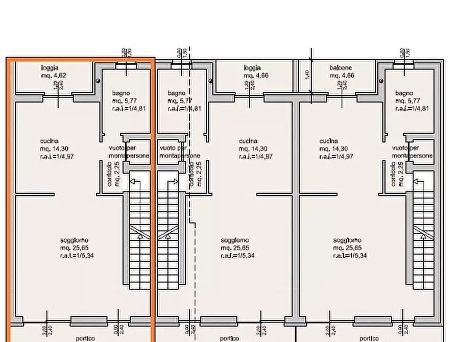 Immagine 3 di Casa trifamiliare in vendita  in Via Istria e Dalmazia a Castiglione Delle Stiviere