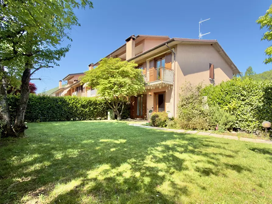 Immagine 1 di Villetta a schiera in vendita  in Via Don Lorenzo Bulgarini 18 a Nuvolera