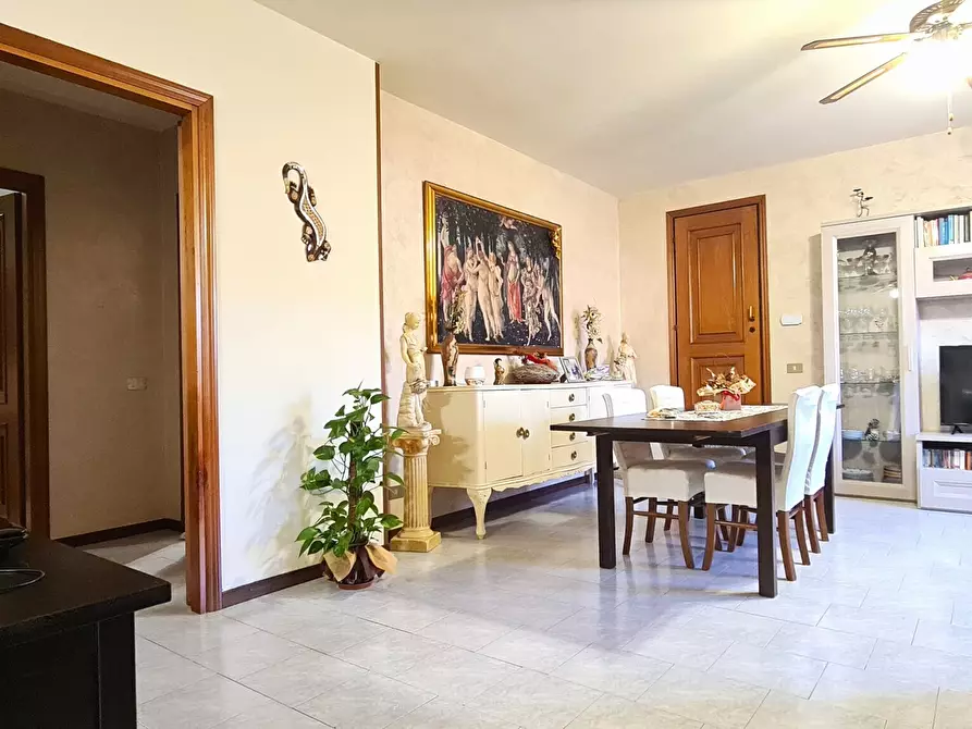 Immagine 20 di Villa in vendita  in Via GUGLIELMO  MARCONI a Borgosatollo