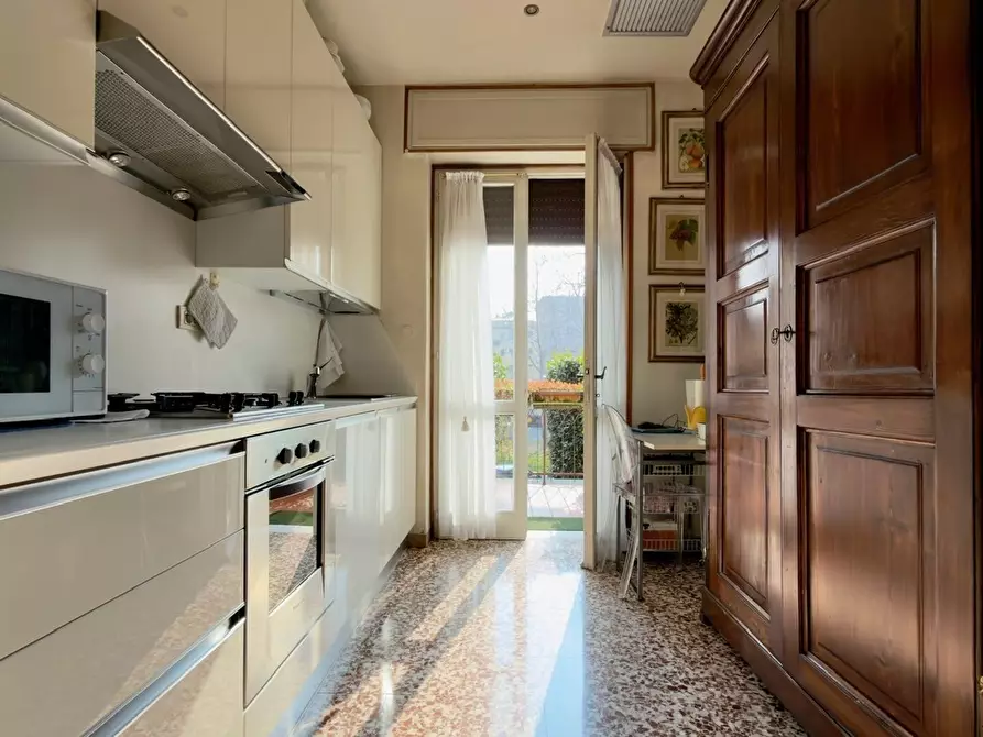 Immagine 22 di Casa indipendente in vendita  in Via Angela Contini a Brescia