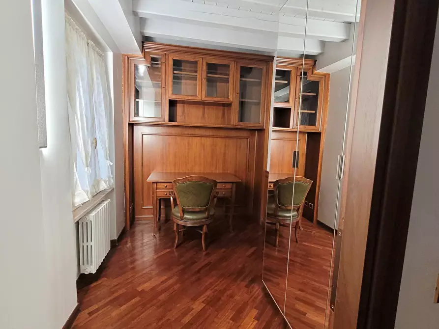 Immagine 8 di Trilocale in affitto  in Via Trieste a Brescia
