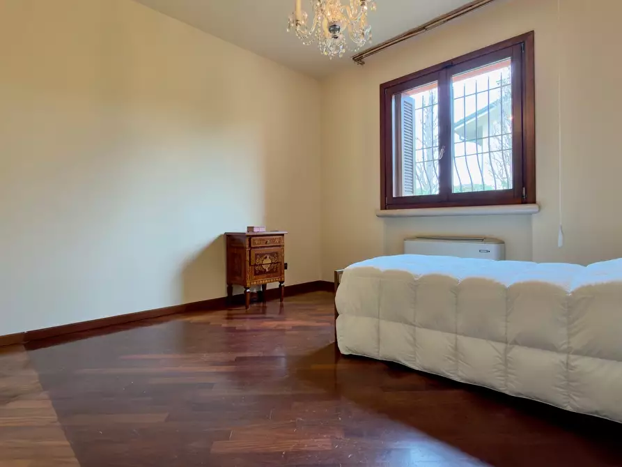 Immagine 33 di Casa indipendente in vendita  in Via Volta Traversa . II 1 a San Zeno Naviglio