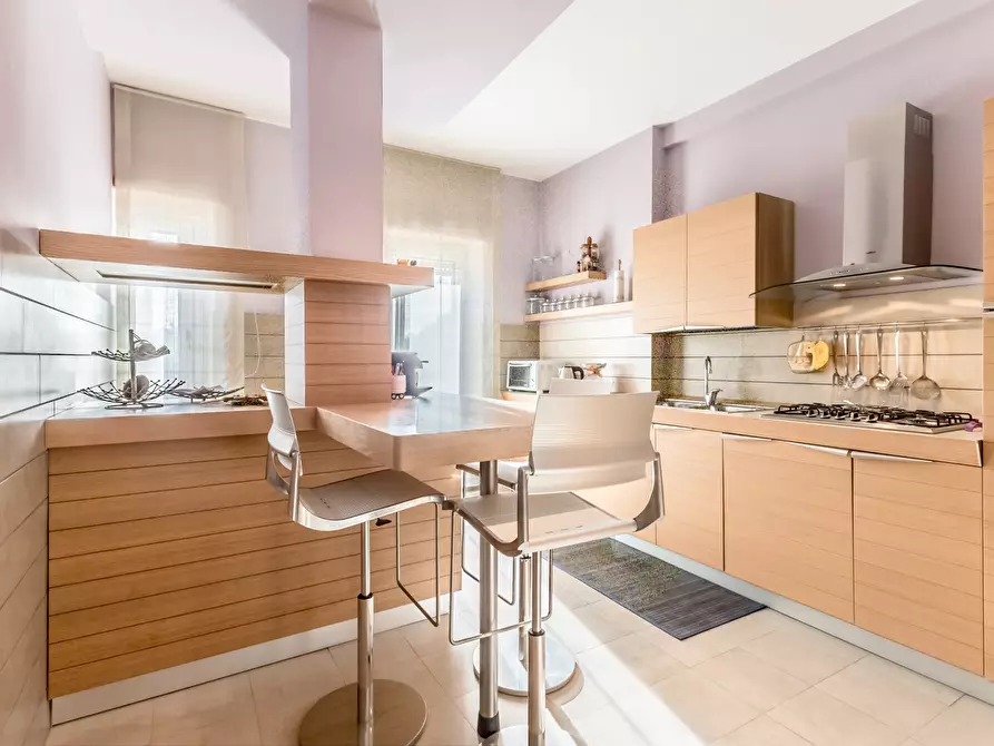 Immagine 28 di Trilocale in vendita  in Viale Capitan Casella 34 a Roma