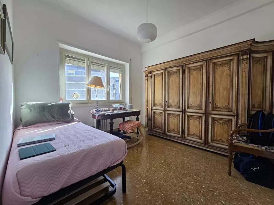Immagine 13 di Trilocale in affitto  in Via Montasio 41 a Roma