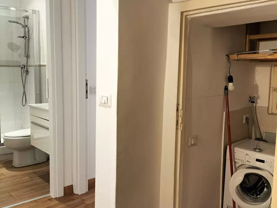 Immagine 26 di Trilocale in affitto  in Via Beato Angelico a Roma