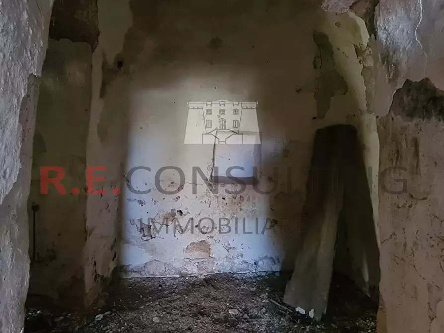 Immagine 24 di Baita in vendita  in Contrada Montemichele 14 a Ostuni