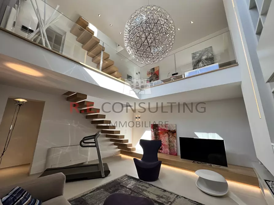 Immagine 36 di Casa indipendente in vendita  in Via delle Croci 9 a Fasano