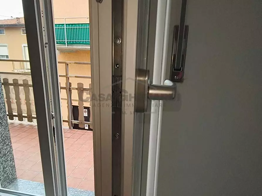 Immagine 23 di Trilocale in vendita  in Via Cesare Baldi 8 a Almenno San Salvatore