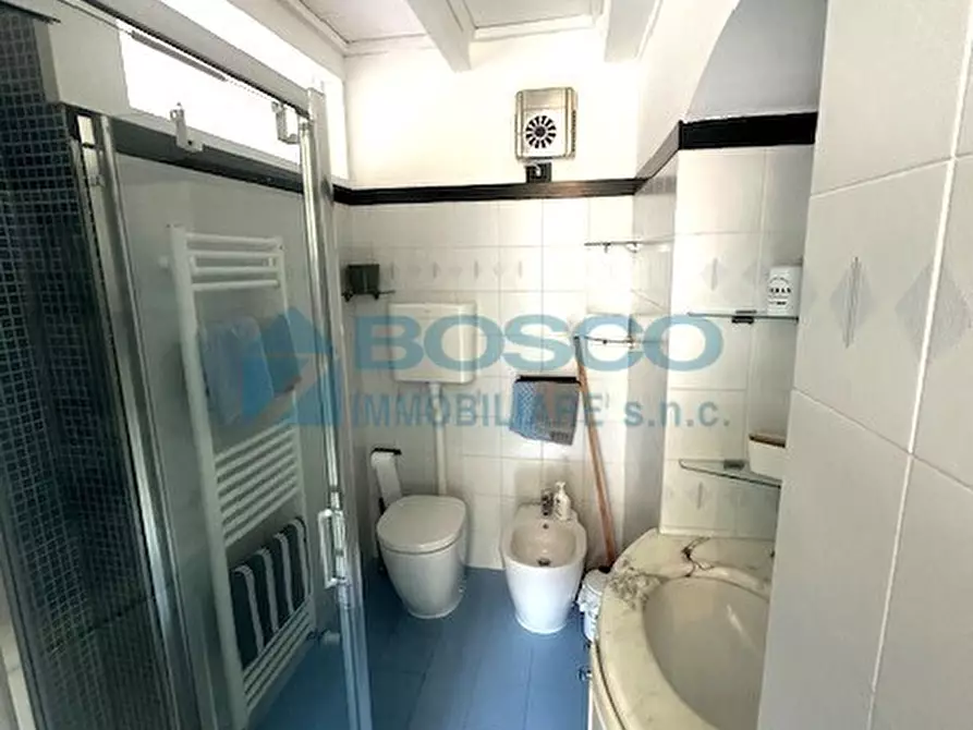 Immagine 10 di Quadrilocale in vendita  in Via Monfalcone a La Spezia