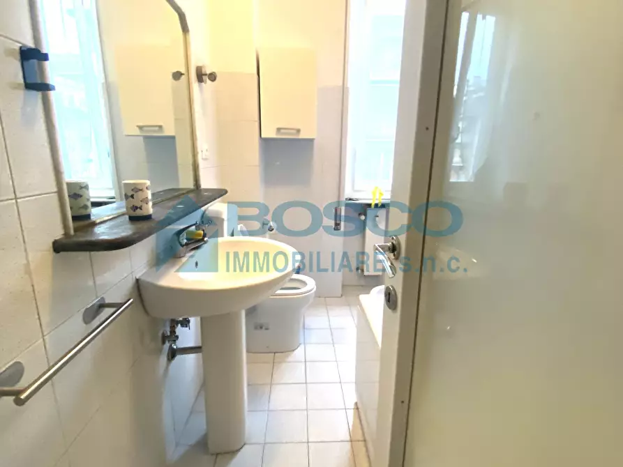 Immagine 5 di Trilocale in affitto  in Via V. Veneto 111 a La Spezia