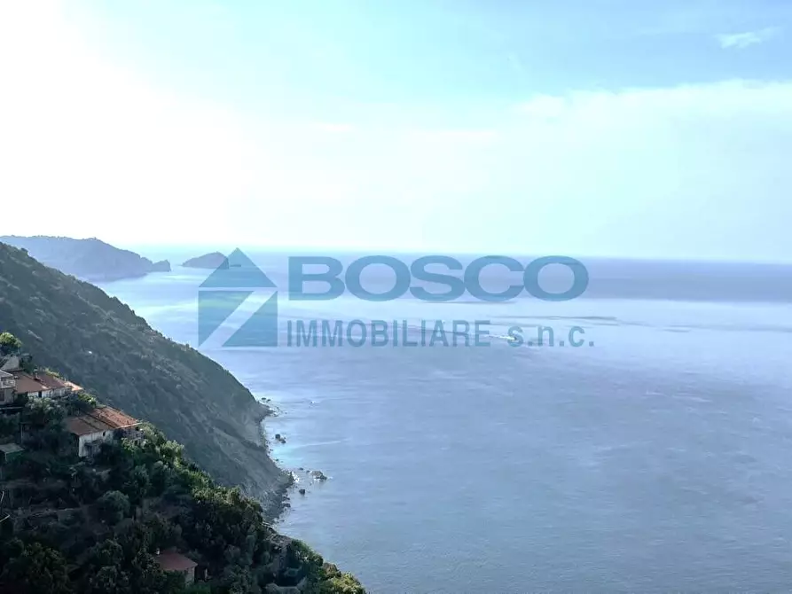Immagine 9 di Rustico / casale in vendita  in Via Tramonti a La Spezia
