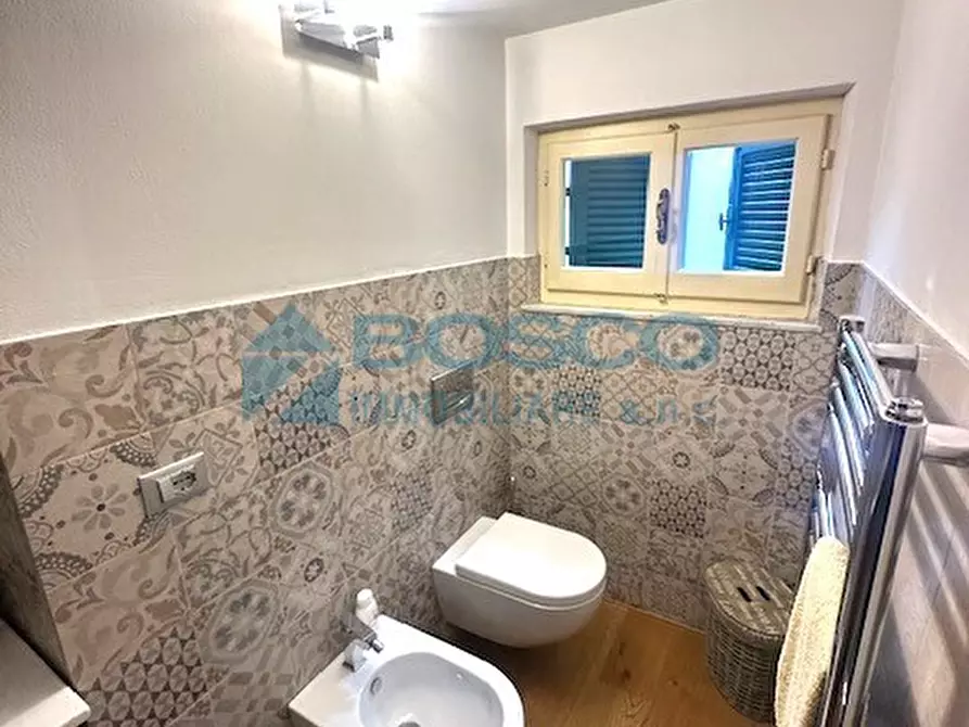 Immagine 33 di Casa bifamiliare in vendita  in Via Canale a Castelnuovo Magra