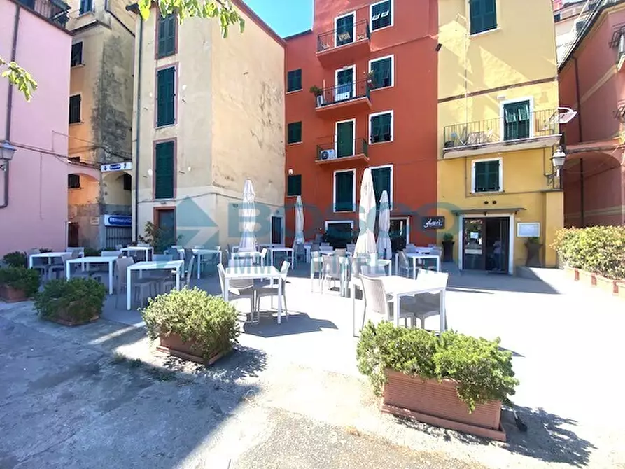 Immagine 11 di Bar / Ristorante in vendita  a Lerici