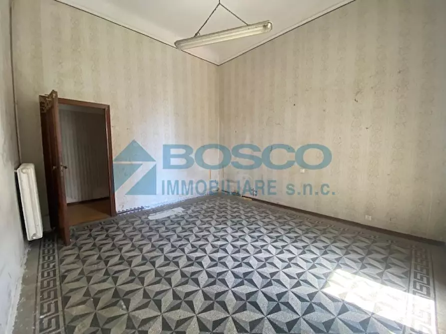 Immagine 13 di Pentalocale in vendita  in Piazza Benedetto Brin 5 a La Spezia