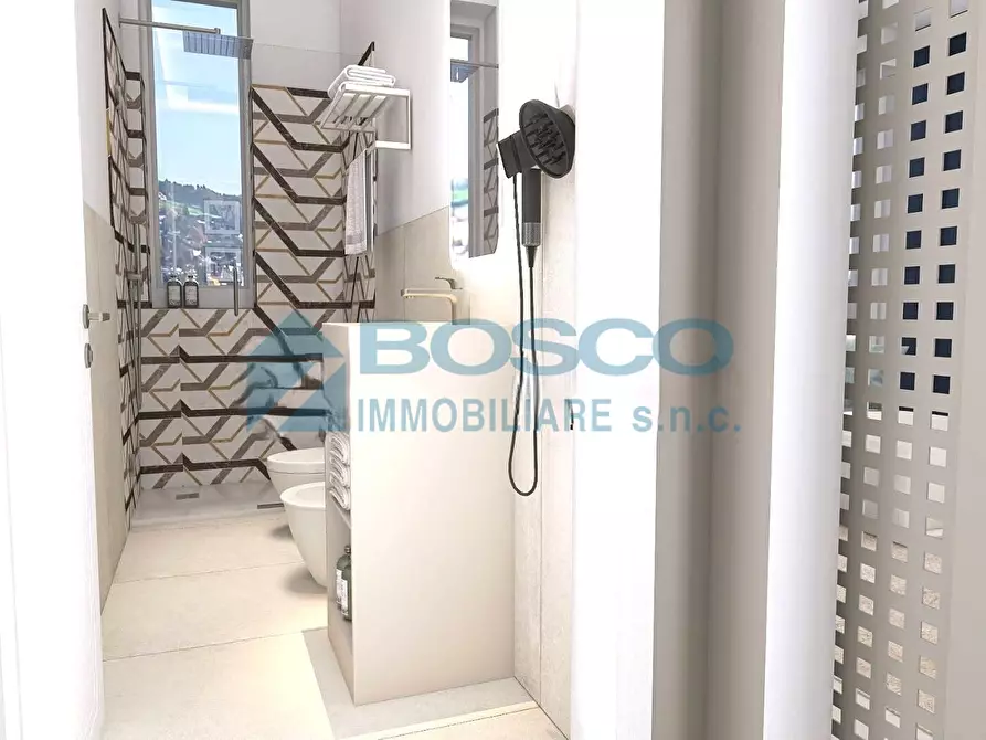 Immagine 17 di Quadrilocale in vendita  in Via del Molo 104 a La Spezia