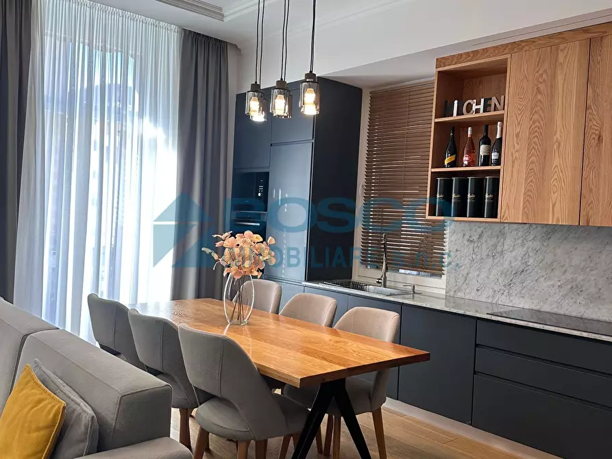 Immagine 3 di Pentalocale in vendita  in Piazza Garibaldi a La Spezia