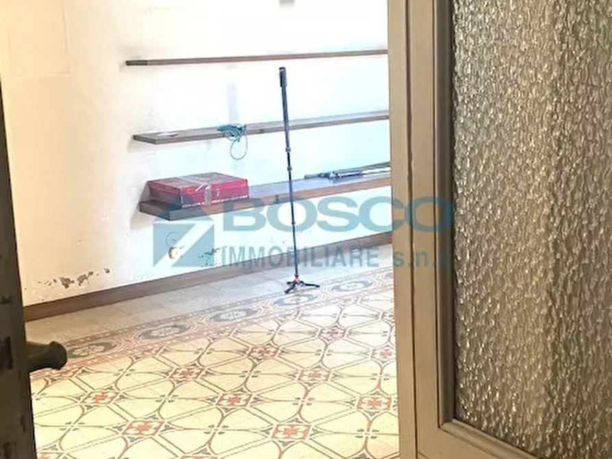 Immagine 24 di Pentalocale in vendita  in Viale Italia 25 a La Spezia