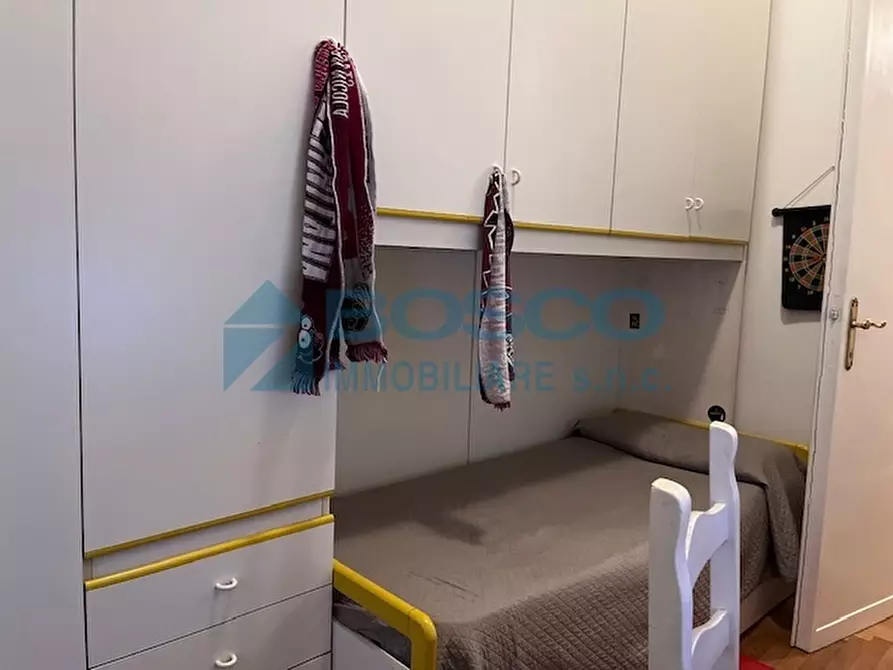 Immagine 15 di Pentalocale in vendita  in via Di Monale a La Spezia