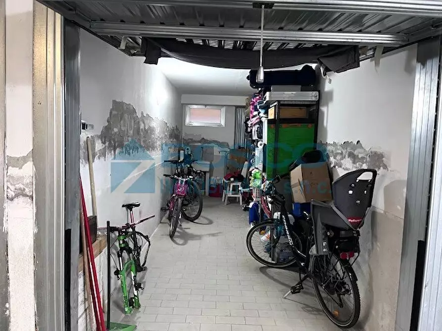 Immagine 14 di Quadrilocale in vendita  in Via Cesare Arzelà a Santo Stefano Di Magra