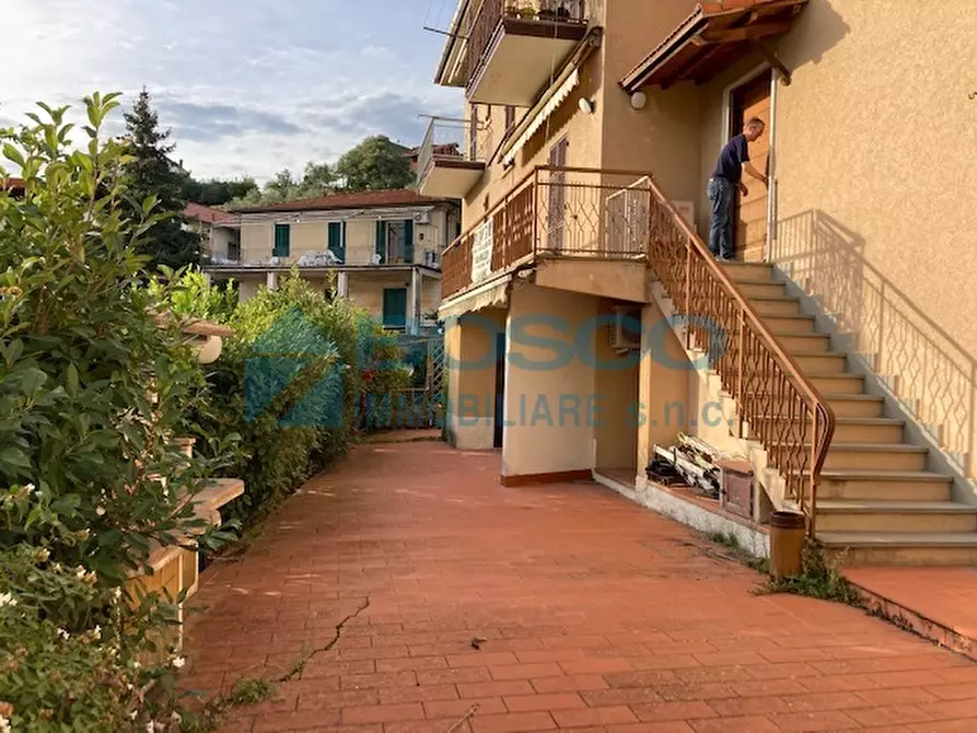 Immagine 3 di Pentalocale in vendita  in Borgo Mitiliano 6 a Vezzano Ligure