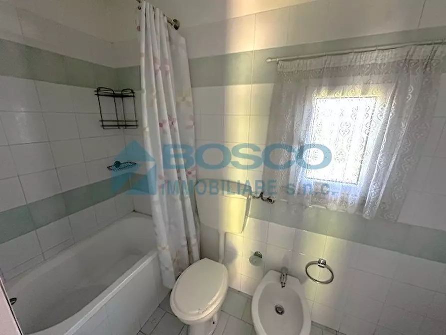 Immagine 8 di Casa indipendente in vendita  in Via Val di Carrara a La Spezia