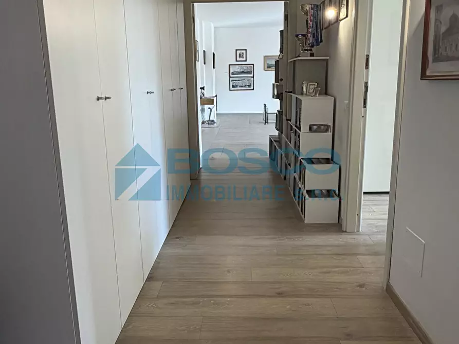 Immagine 15 di Pentalocale in vendita  in Viale Mazzini a La Spezia