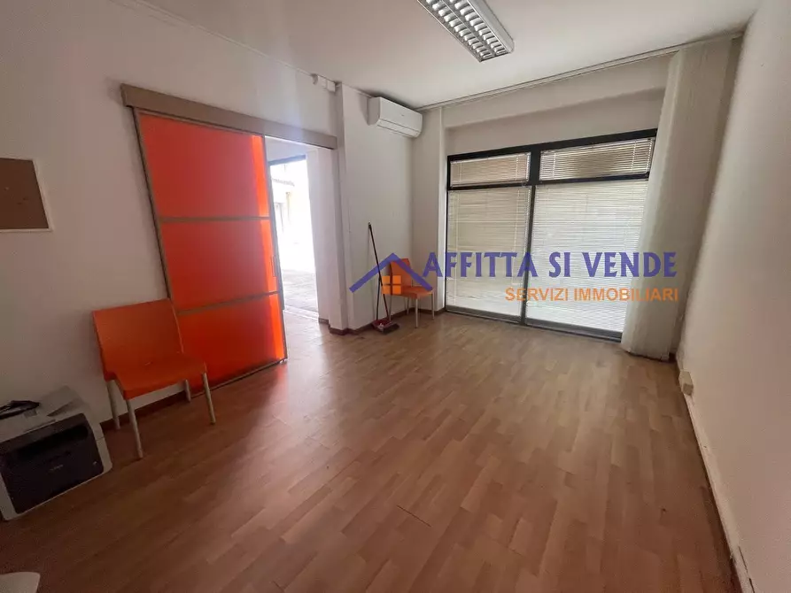 Immagine 10 di Ufficio in vendita  in Via Unione Sovietica 6 a Siracusa