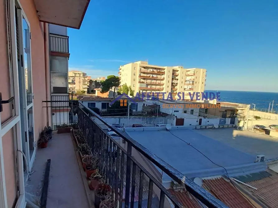 Immagine 12 di Pentalocale in vendita  in Via Corsica 29 a Siracusa