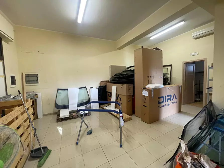 Immagine 8 di Locale commerciale in affitto  in Via Piazza Armerina 4 a Siracusa