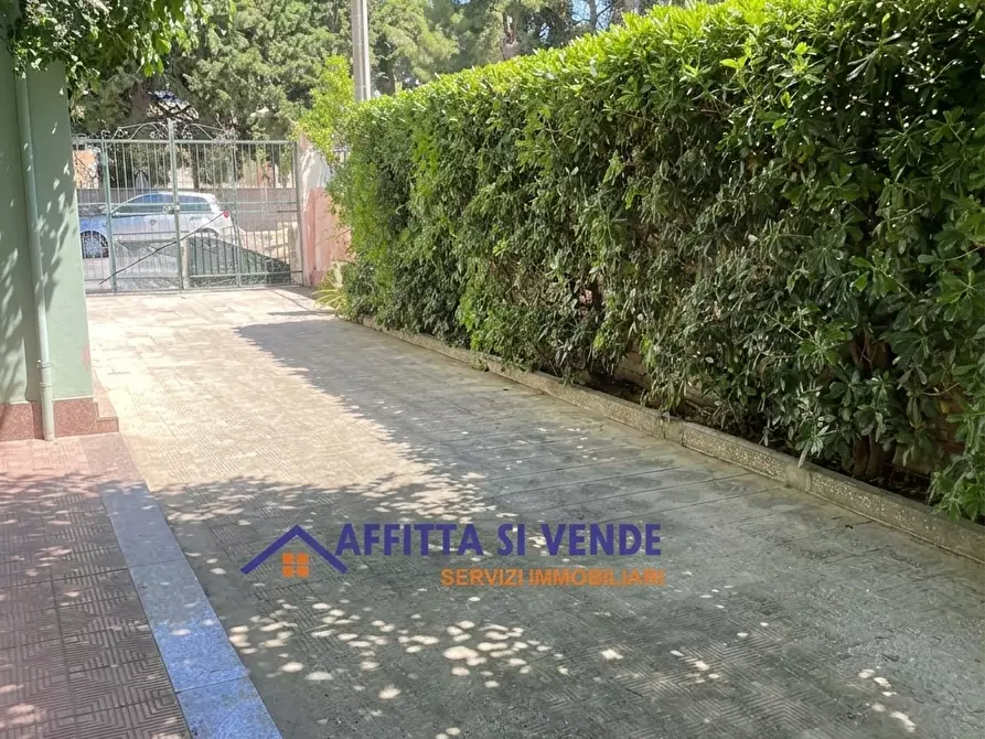 Immagine 1 di Villetta a schiera in vendita  in Via Ungheria 25 a Siracusa
