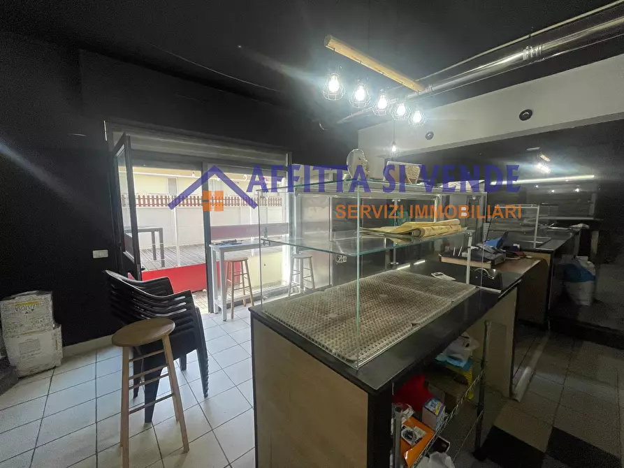 Immagine 3 di Locale commerciale in affitto  in Via Europa 46 a Siracusa