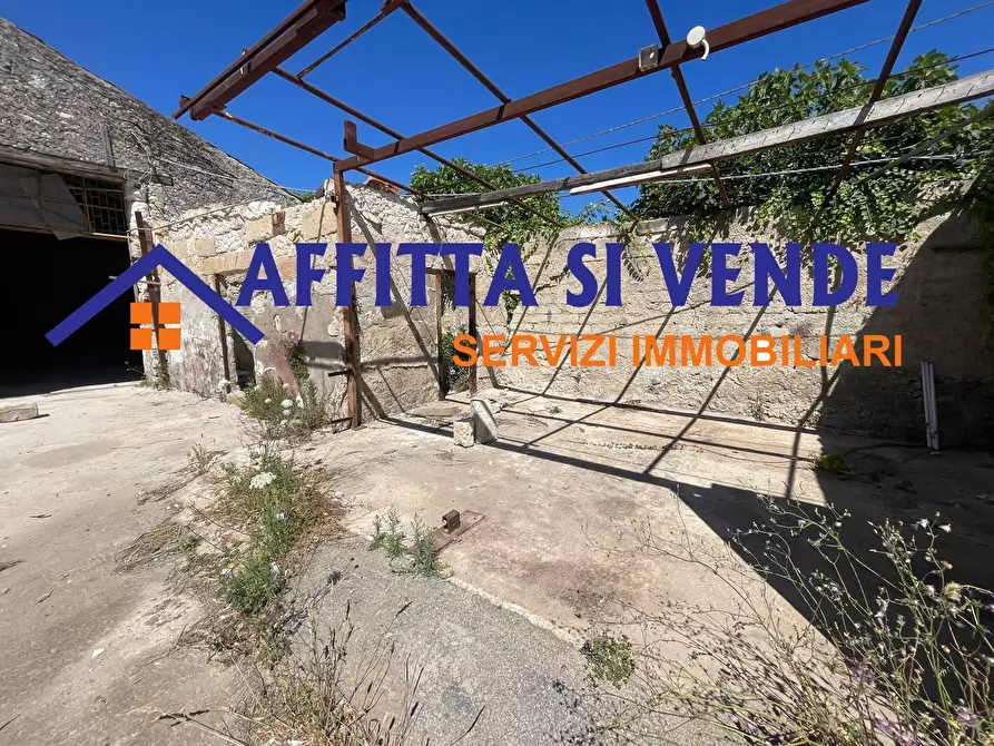 Immagine 14 di Terreno industriale in affitto  in Via Elorina a Siracusa