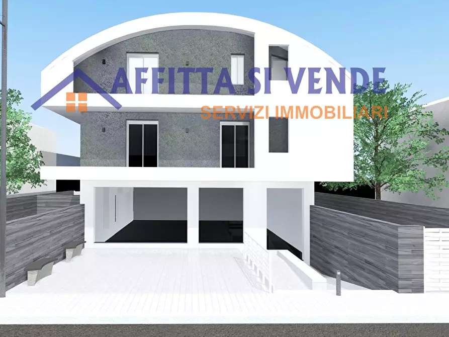 Immagine 1 di Casa bifamiliare in vendita  in Viale Vittorio Veneto 153 a Siracusa