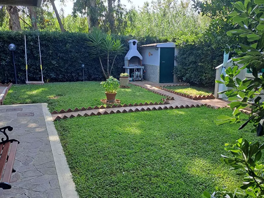 Immagine 2 di Villa in vendita  in Via Figlie della Sapienza 15 a Pescara